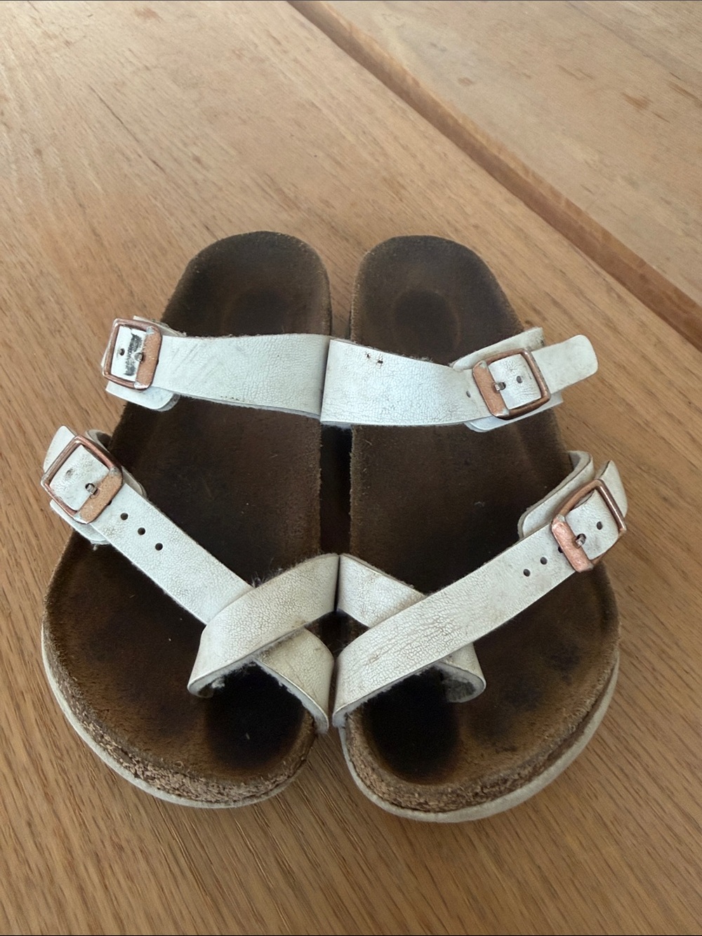 Birkenstock Kids White Leather Double-Buckle Sandals with Rose-Gold Buckles
